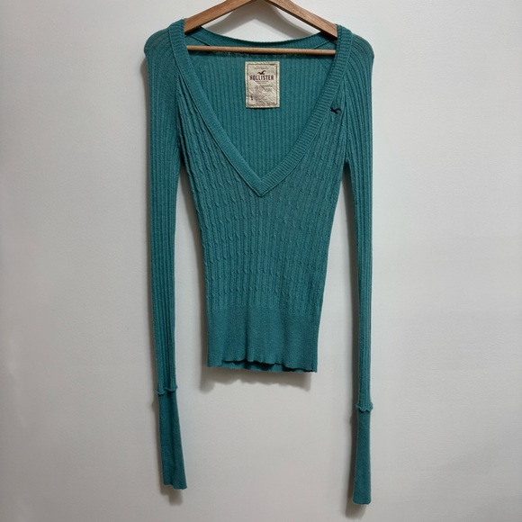 Vintage Hollister Y2K Ribbed Knit Deep V-Neck Sweater Large - Picture 2 of 10